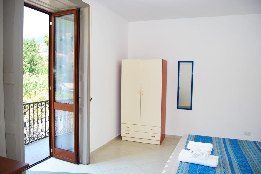 La Quiete Degli Dei Apartment Agerola Bilik gambar